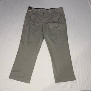 NWT - TravelSmart Roundtree & Yorke Gray CoreComfort Waistband Chino Men’s 42x30